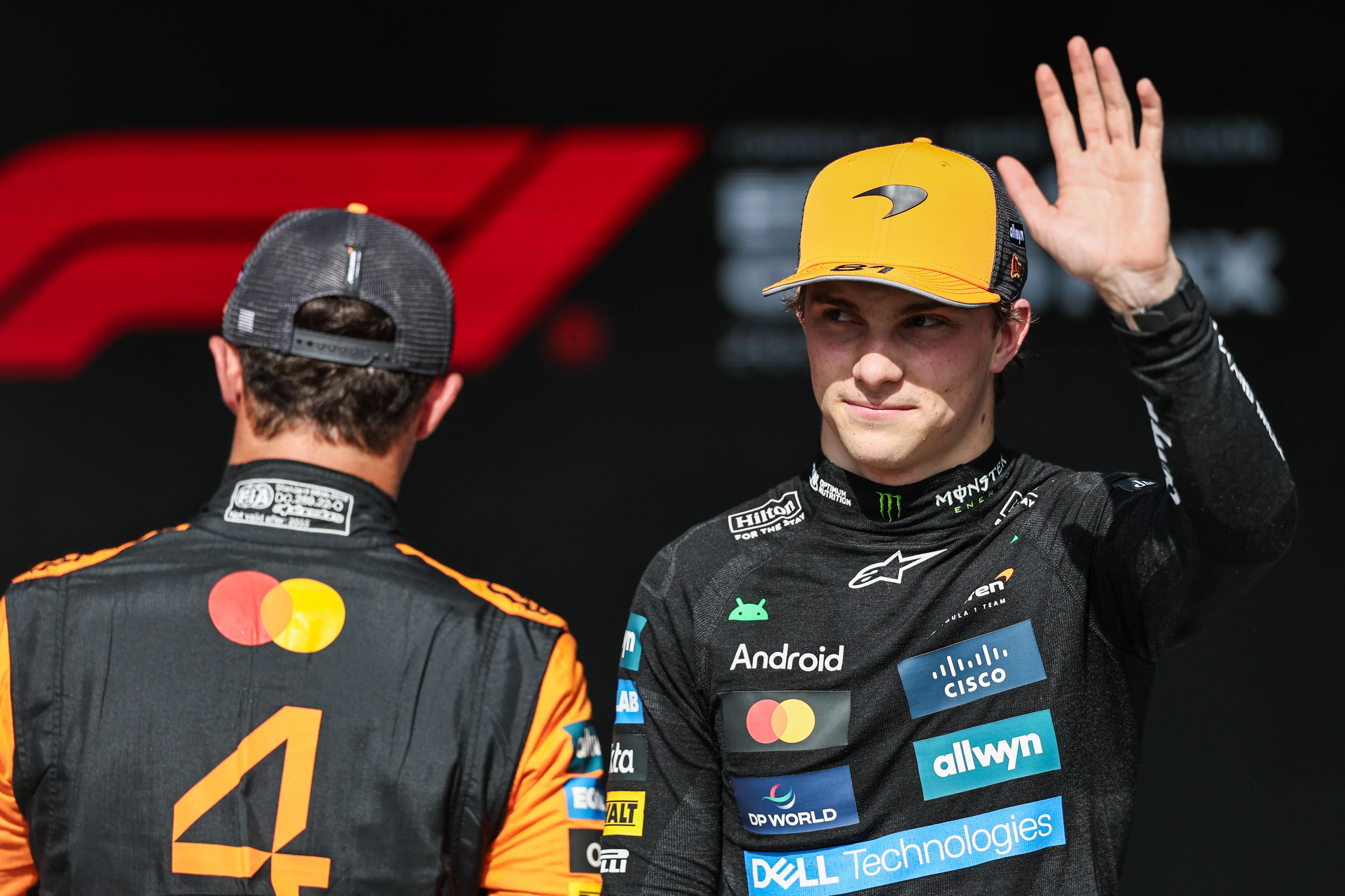 迈凯伦完胜法拉利,皮亚斯特里统治全场 迈凯伦完胜法拉利,皮亚斯特里统治全场