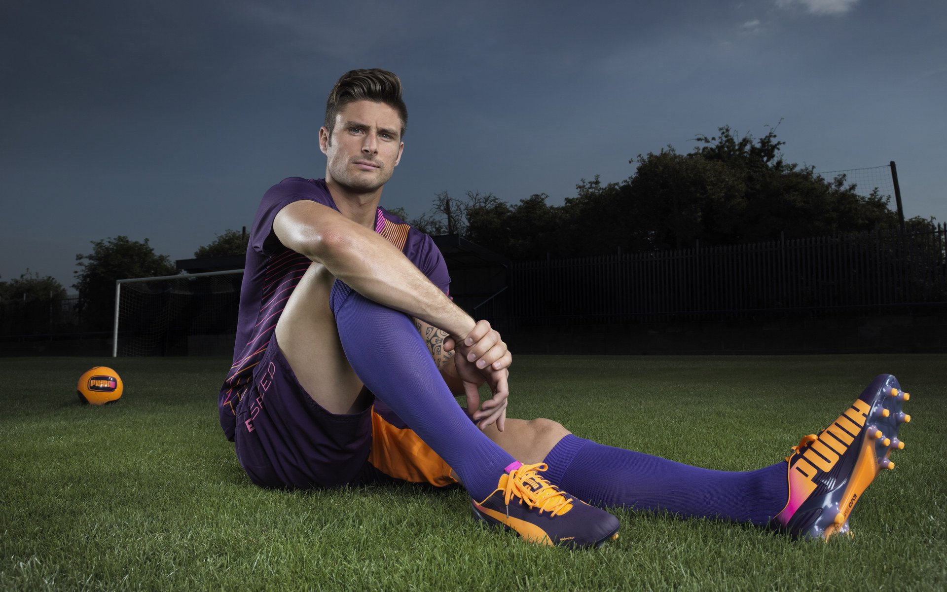 F1街道赛之夜，库里如何让比赛提前失去悬念