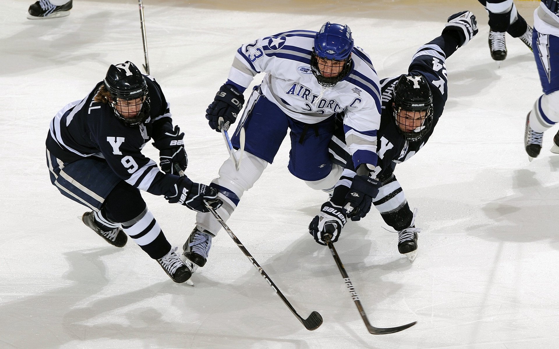 比利亚雷亚尔鏖战中国，巴尔韦德打出生涯之夜